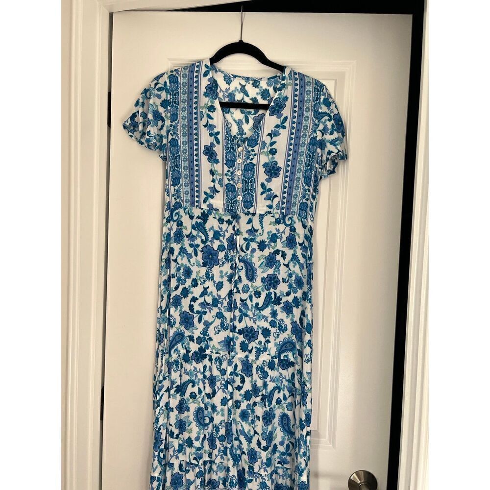 Blue Maxi Dress Tie Waist Button front v-neck paisley print vacation resort S